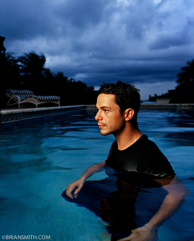 location portrait photography of Alejandro Sanz