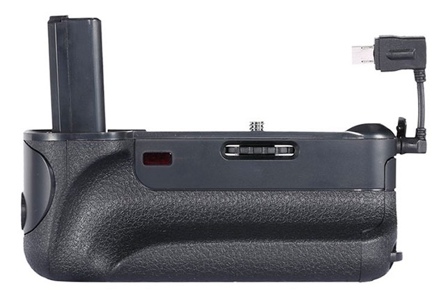 Neewer-Sony-a6000-Battery-Grip