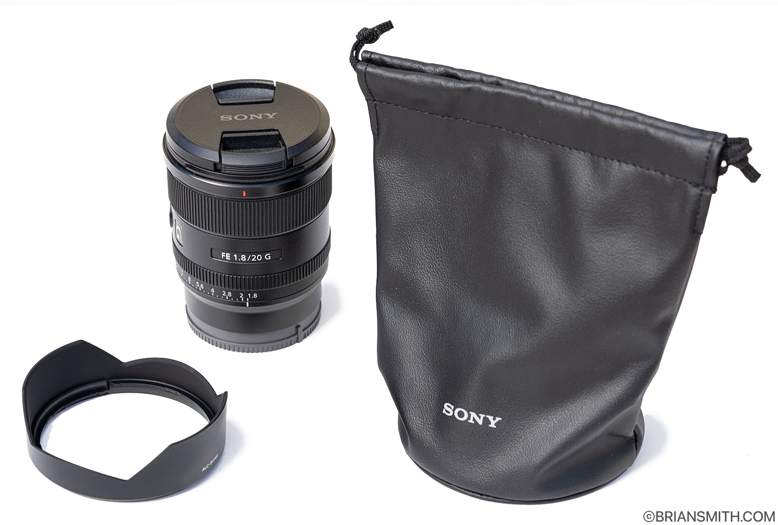 what's in the Sony FE 20mm F1.8 box