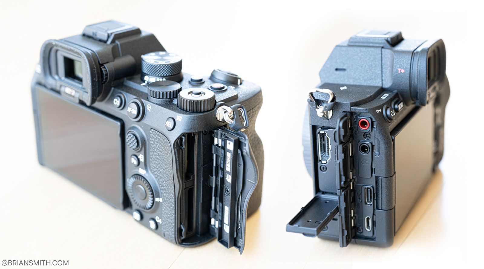 Sony a7IV memory card slots and ports